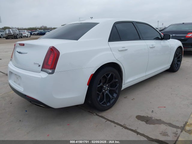 Chrysler 300 300s 2019 2C3CCABG7KH569516 Image 4