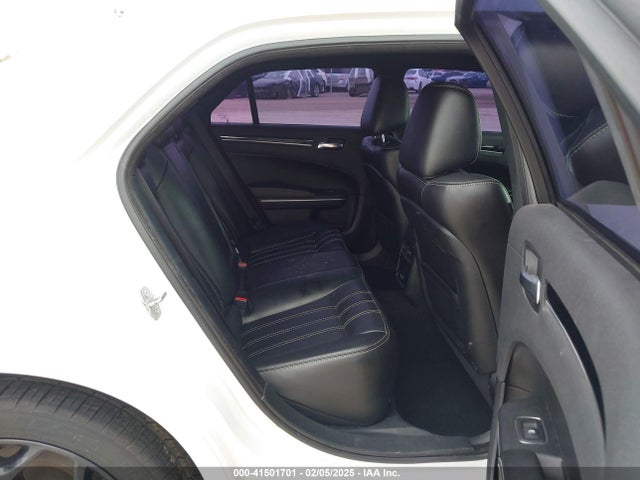Chrysler 300 300s 2019 2C3CCABG7KH569516 Image 8
