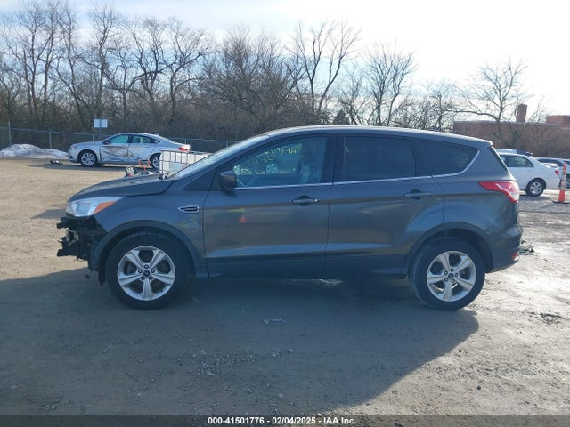 1FMCU0GXXFUC65428 Ford ESCAPE SE