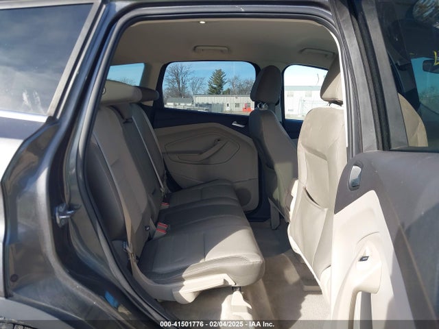 1FMCU0GXXFUC65428 Ford ESCAPE SE