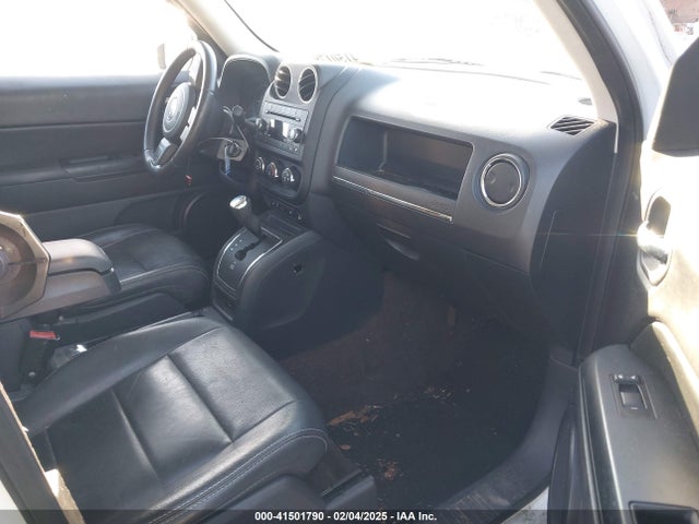 1C4NJRFB1FD155335 Jeep Patriot High Altitude Edition