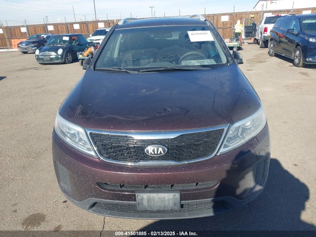 KIA Sorento Lx V6 2015 5XYKTDA76FG602908 Image 12
