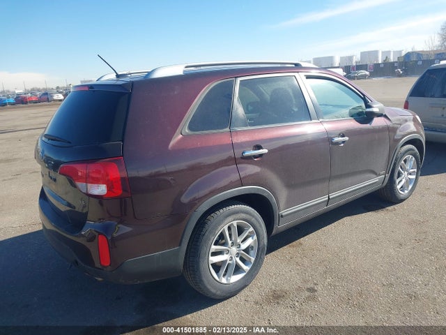 KIA Sorento Lx V6 2015 5XYKTDA76FG602908 Image 4