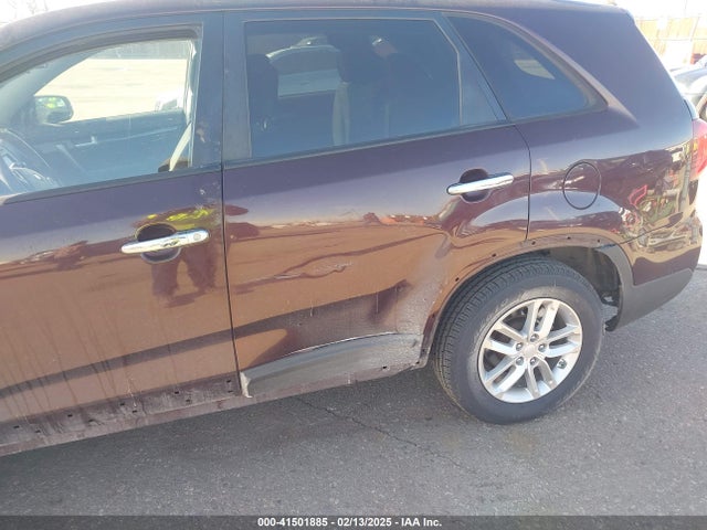 KIA Sorento Lx V6 2015 5XYKTDA76FG602908 Image 6