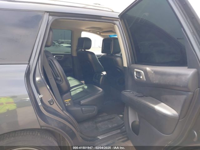 5N1AR2MN5EC634403 Nissan Pathfinder Platinum