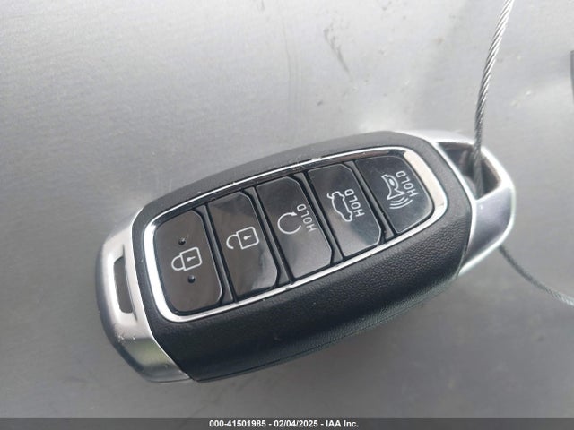 KMHLS4AG5PU579186 Hyundai ELANTRA SEL