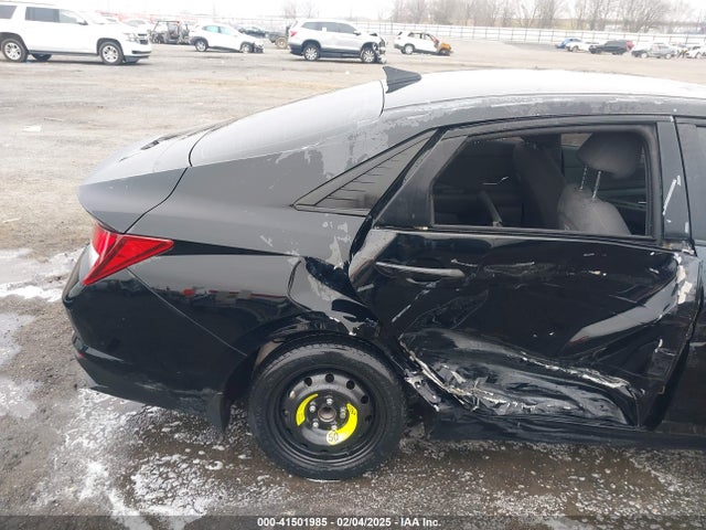 KMHLS4AG5PU579186 Hyundai ELANTRA SEL