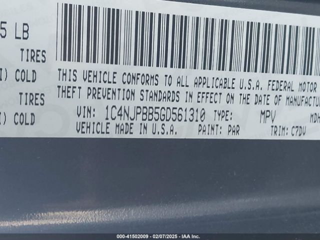 1C4NJPBB5GD561310 Jeep Patriot Sport