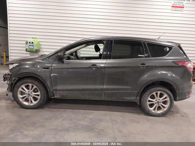 Ford ESCAPE SE 2017 1FMCU9G91HUB08461 Image 15