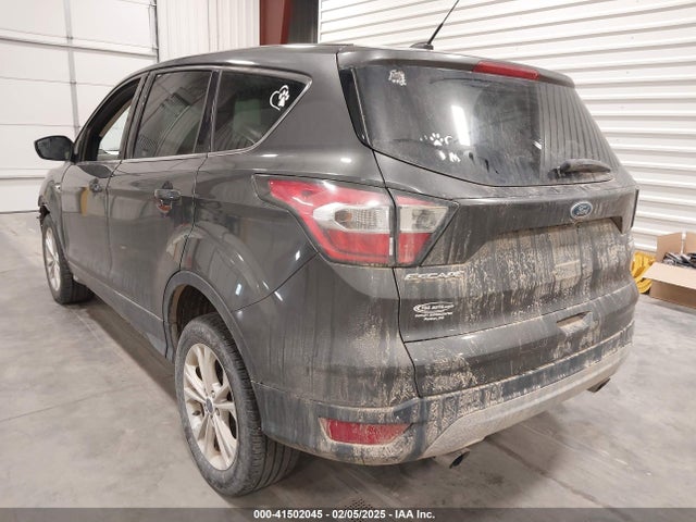 Ford ESCAPE SE 2017 1FMCU9G91HUB08461 Image 3