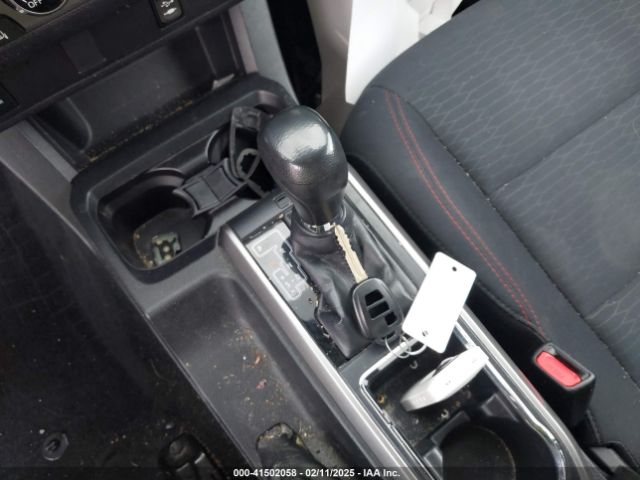 3TMAZ5CN7HM046710 Toyota Tacoma Sr5 V6