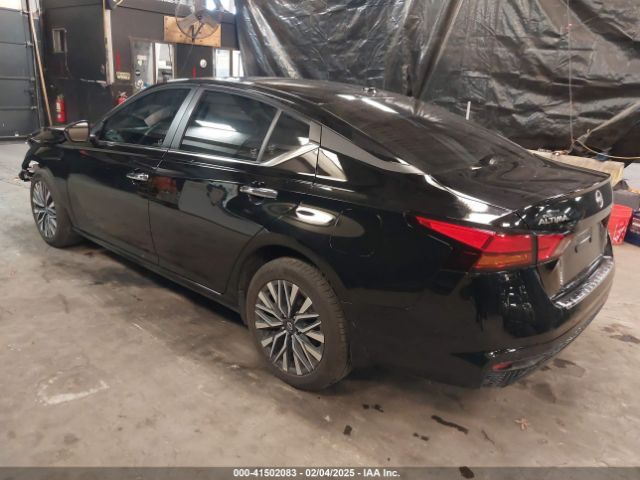 1N4BL4DW7PN398803 Nissan Altima Sv Intelligent Awd