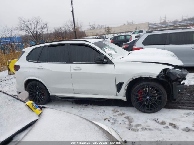 5UX33EU03S9X72579 BMW X5 M60i