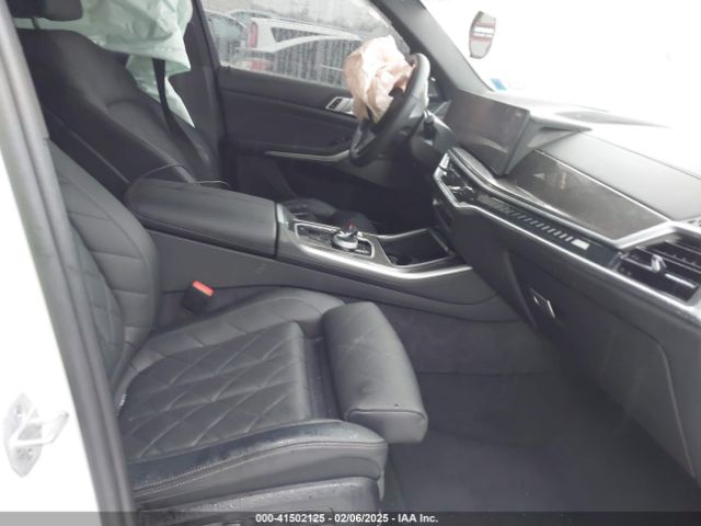 5UX33EU03S9X72579 BMW X5 M60i