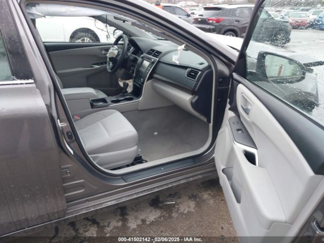 4T1BF1FK3HU374219 Toyota CAMRY LE