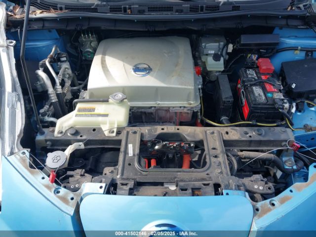 1N4AZ0CP0FC317325 Nissan Leaf Sl