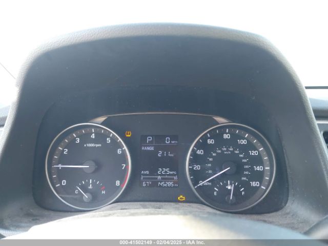 5NPD74LF4HH136442 Hyundai ELANTRA SE