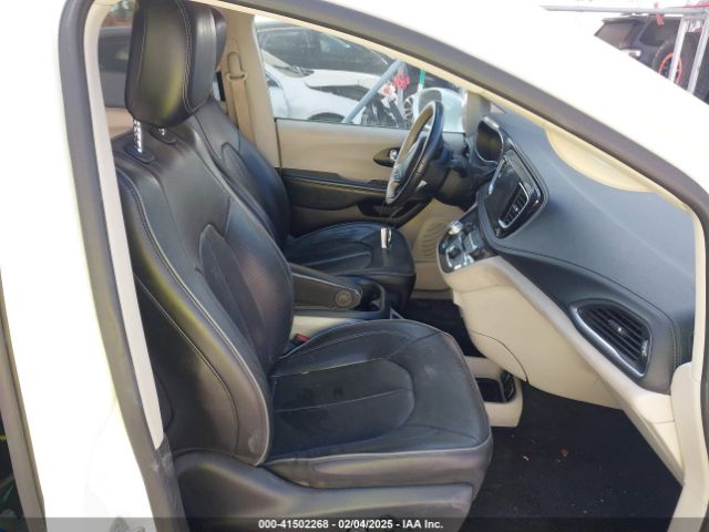 2C4RC1GGXLR276588 Chrysler Pacifica Limited