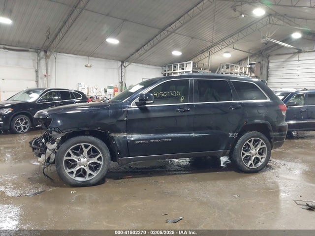 Продаж на аукціоні авто 2018 Jeep Grand Cherokee Sterling Edition 4x4, vin: 1C4RJFBGXJC234020, номер лоту: 41502270