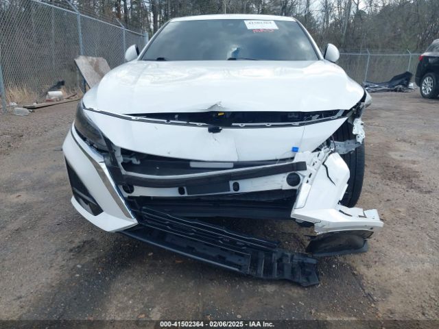 1N4BL4EW6PN349560 Nissan Altima Sl Intelligent Awd