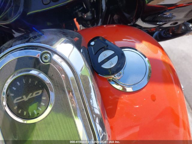 2022 HARLEY-DAVIDSON FLTRXSE 1HD1TCL25NB957115 Photo 10