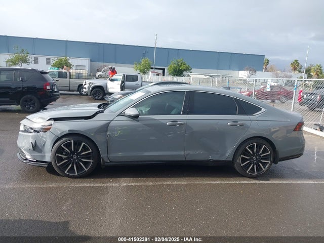 1HGCY2F81PA023243 Honda Accord Hybrid Touring