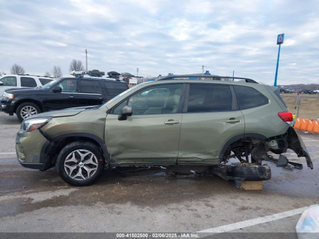 JF2SKAEC2KH462173 Subaru Forester Premium
