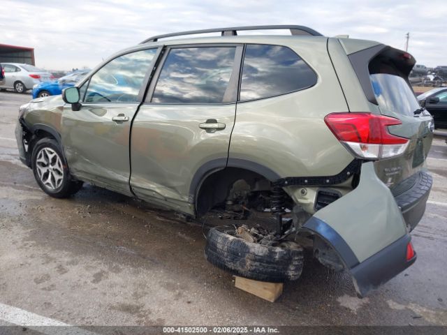 JF2SKAEC2KH462173 Subaru Forester Premium