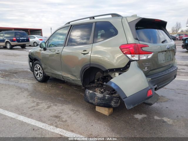 JF2SKAEC2KH462173 Subaru Forester Premium