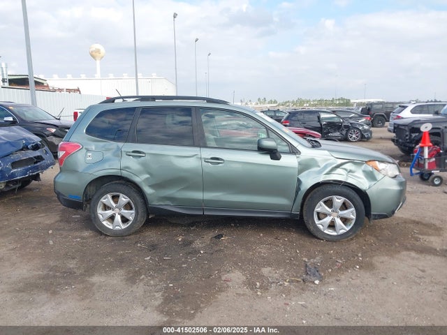 Subaru Forester 2.5i Premium 2015 JF2SJADC3FH458272 Image 13