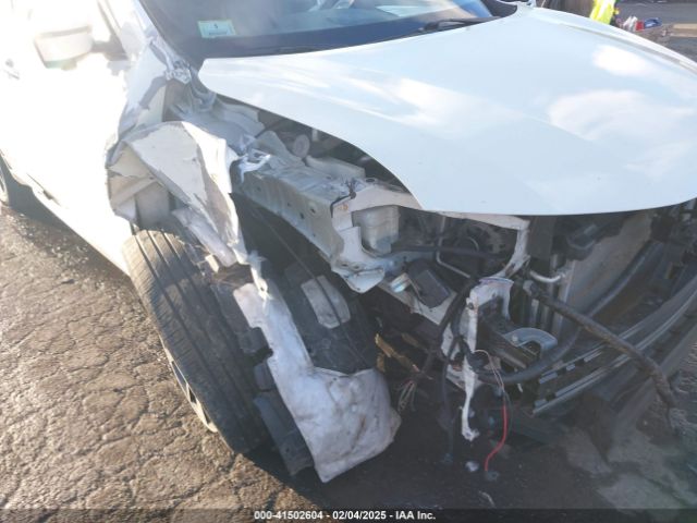 5N1AT2MV9KC840868 Nissan Rogue Sl