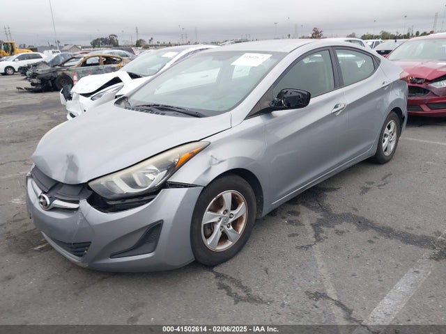 5NPDH4AEXFH577223 Hyundai ELANTRA SE