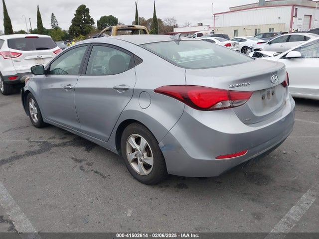 5NPDH4AEXFH577223 Hyundai ELANTRA SE