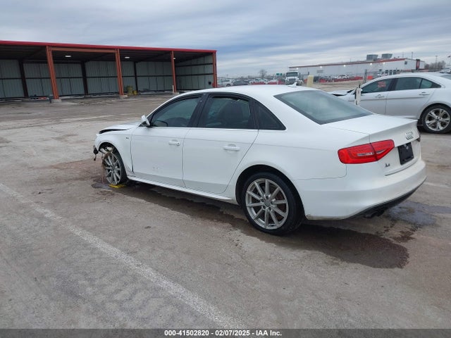 2015 AUDI A4 WAUEFAFL1FN001677 Photo 2