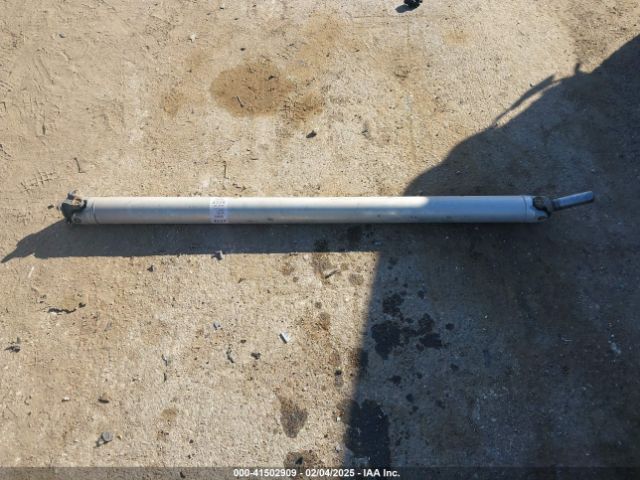 3GTUUCED9PG162802 GMC Sierra 1500 4wd  Short Box Elevation With 3sb