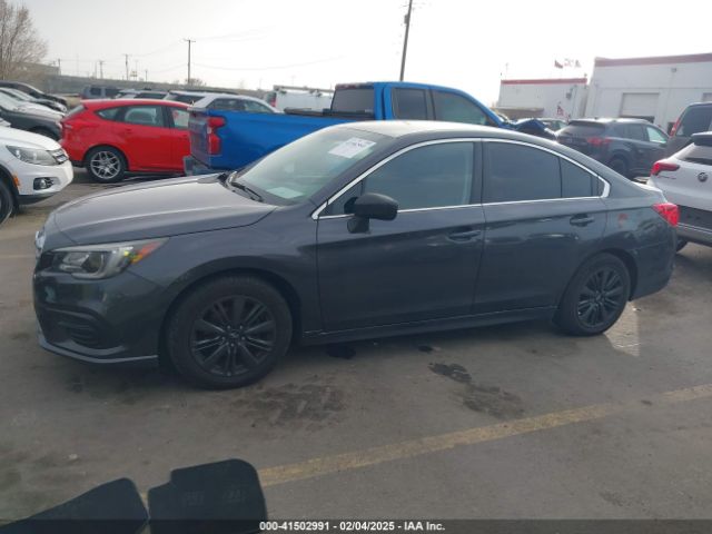 4S3BNAA60J3011809 Subaru Legacy 2.5i