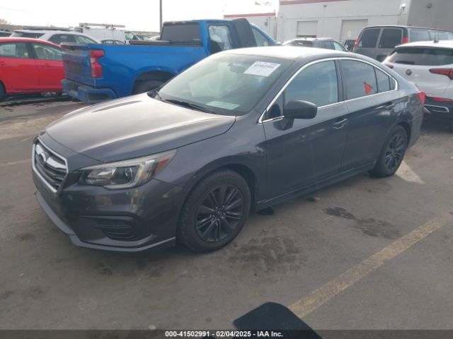 4S3BNAA60J3011809 Subaru Legacy 2.5i