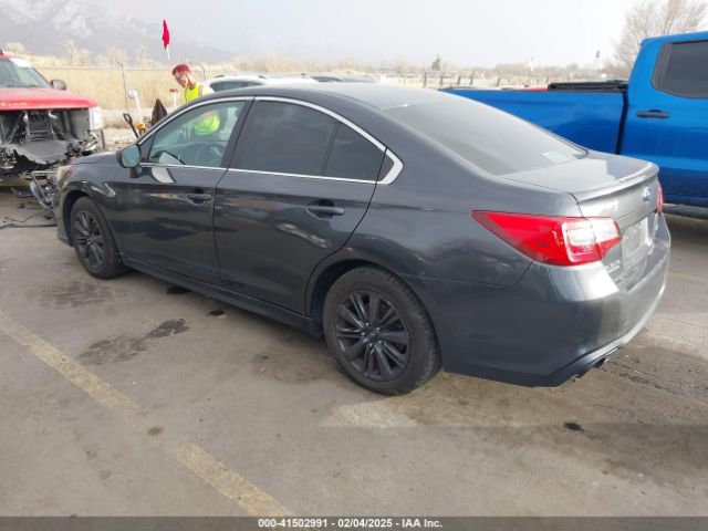 4S3BNAA60J3011809 Subaru Legacy 2.5i