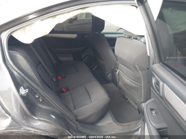 4S3BNAA60J3011809 Subaru Legacy 2.5i