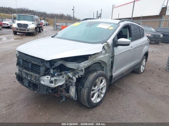 1FMCU9HDXJUA05953 Ford ESCAPE SEL