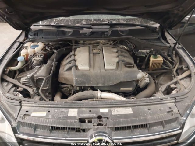 2011 VOLKSWAGEN TOUAREG WVGFK9BP2BD001256 Photo 9