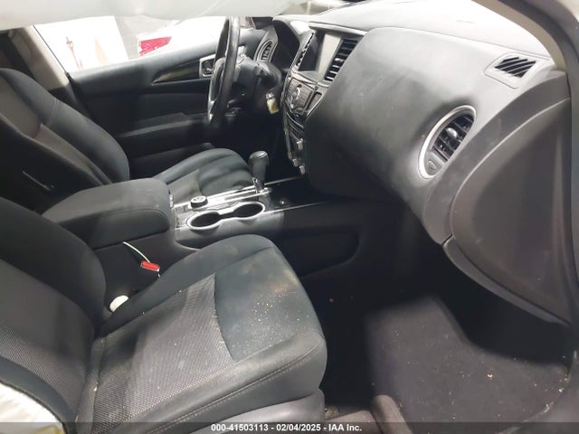 5N1DR2MM5HC665921 Nissan Pathfinder Sv