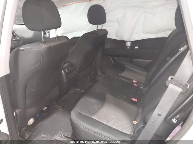 5N1DR2MM5HC665921 Nissan Pathfinder Sv