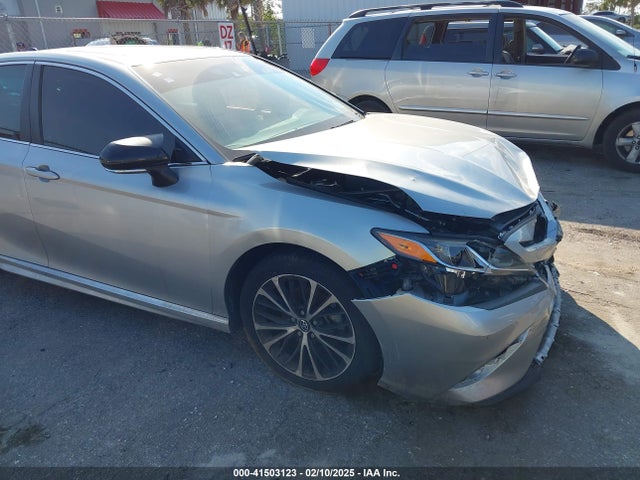 4T1B11HK7JU099875 Toyota CAMRY SE