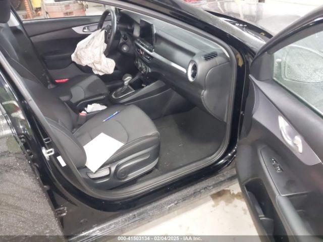 3KPF24AD3RE812233 KIA FORTE LX