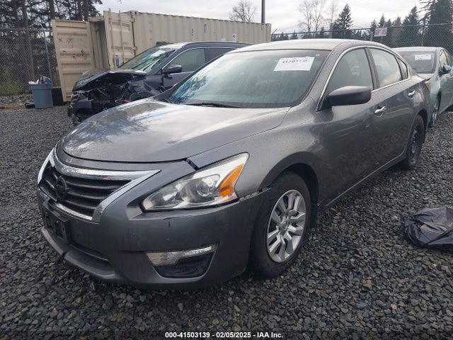 Nissan Altima 2.5 S 2015 1N4AL3AP3FC427520 Image 2