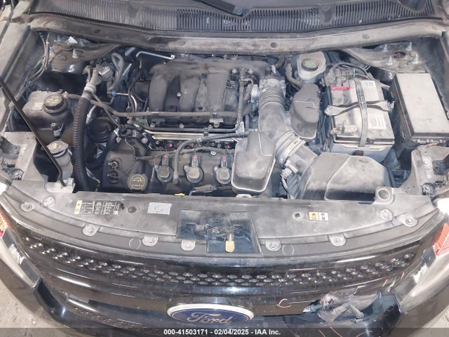 Ford Police Interceptor 2015 1FM5K8AR9FGC26867 Image 10