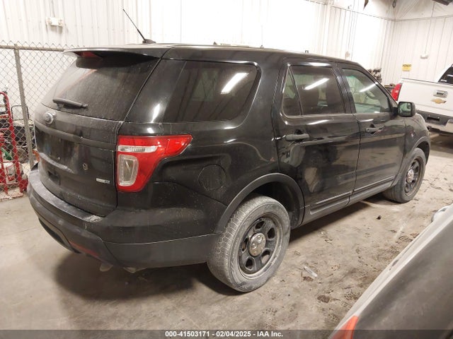 Ford Police Interceptor 2015 1FM5K8AR9FGC26867 Image 4