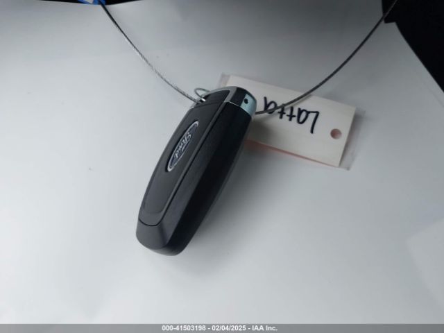 2FMPK3K83JBC55329 Ford Edge Titanium