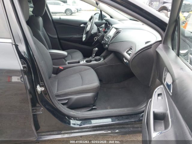 3G1BE6SM9JS651949 Chevrolet Cruze Lt Auto